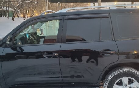 Toyota Land Cruiser 200, 2010 год, 2 970 000 рублей, 2 фотография