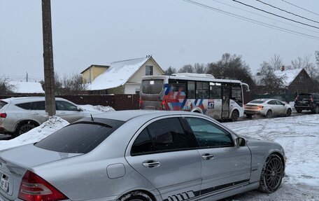 Mercedes-Benz C-Класс, 2004 год, 800 000 рублей, 3 фотография