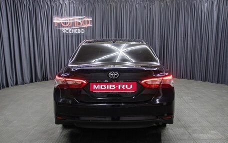 Toyota Camry, 2021 год, 2 449 000 рублей, 3 фотография