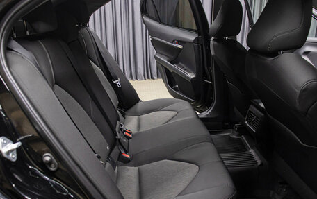 Toyota Camry, 2021 год, 2 449 000 рублей, 8 фотография