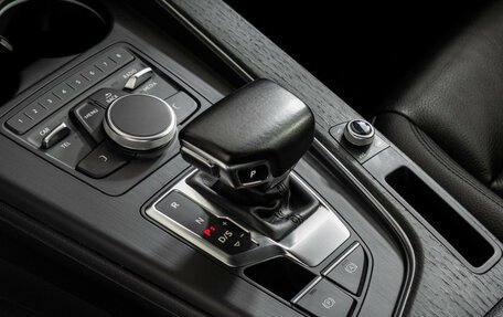 Audi A4, 2019 год, 2 320 000 рублей, 15 фотография