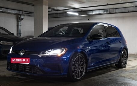 Volkswagen Golf R VII, 2019 год, 3 600 000 рублей, 1 фотография