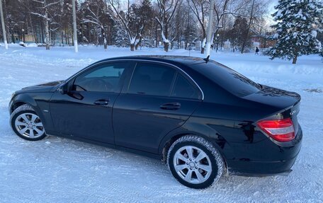 Mercedes-Benz C-Класс, 2010 год, 1 300 000 рублей, 1 фотография