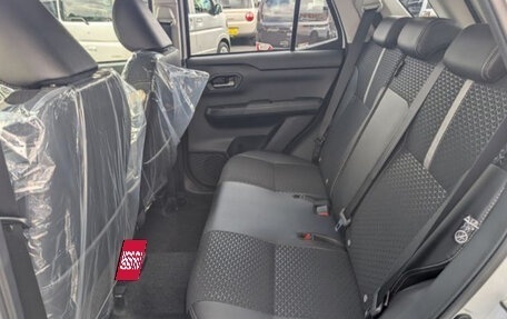 Daihatsu Rocky, 2023 год, 1 420 000 рублей, 16 фотография