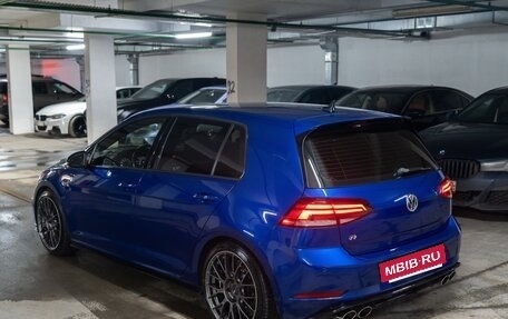 Volkswagen Golf R VII, 2019 год, 3 600 000 рублей, 9 фотография