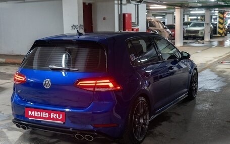 Volkswagen Golf R VII, 2019 год, 3 600 000 рублей, 8 фотография