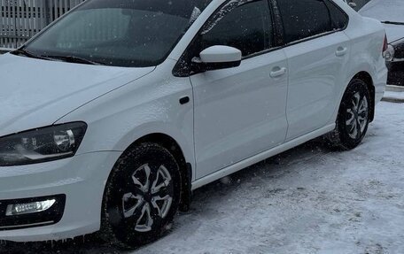 Volkswagen Polo VI (EU Market), 2016 год, 850 000 рублей, 4 фотография