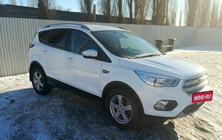 Ford Kuga III, 2019 год, 1 900 000 рублей, 6 фотография