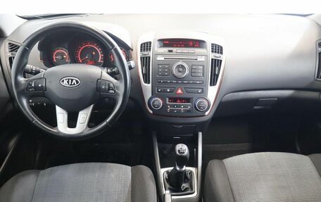 KIA cee'd I рестайлинг, 2011 год, 749 000 рублей, 11 фотография