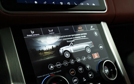 Land Rover Range Rover IV рестайлинг, 2021 год, 10 369 000 рублей, 24 фотография