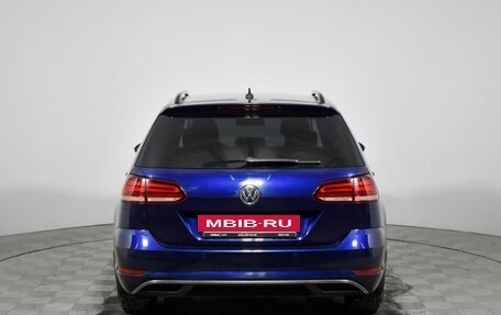 Volkswagen Golf VII, 2017 год, 1 445 000 рублей, 6 фотография