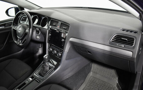 Volkswagen Golf VII, 2017 год, 1 445 000 рублей, 12 фотография