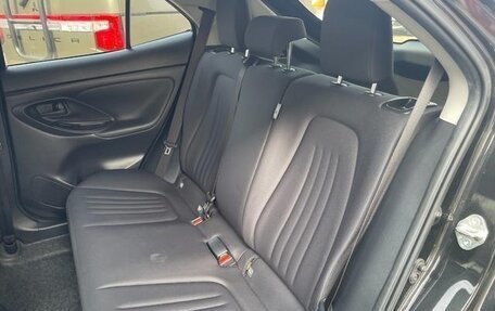 Toyota Yaris Cross, 2022 год, 1 450 277 рублей, 17 фотография