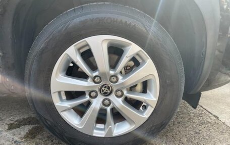 Toyota Yaris Cross, 2022 год, 1 450 277 рублей, 27 фотография