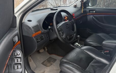 Toyota Avensis III рестайлинг, 2007 год, 1 100 000 рублей, 1 фотография