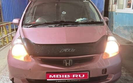 Honda Fit III, 2001 год, 310 000 рублей, 1 фотография