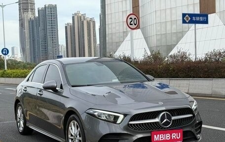 Mercedes-Benz A-Класс, 2022 год, 1 750 000 рублей, 1 фотография