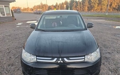 Mitsubishi Outlander III рестайлинг 3, 2014 год, 950 000 рублей, 1 фотография