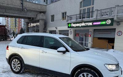 Volkswagen Tiguan II, 2017 год, 2 300 000 рублей, 1 фотография