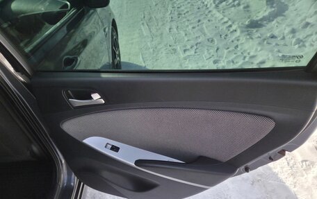 Hyundai Solaris II рестайлинг, 2013 год, 815 000 рублей, 31 фотография