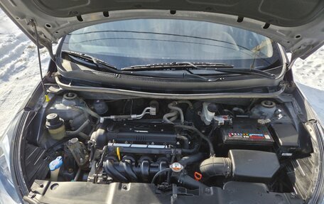 Hyundai Solaris II рестайлинг, 2013 год, 815 000 рублей, 37 фотография