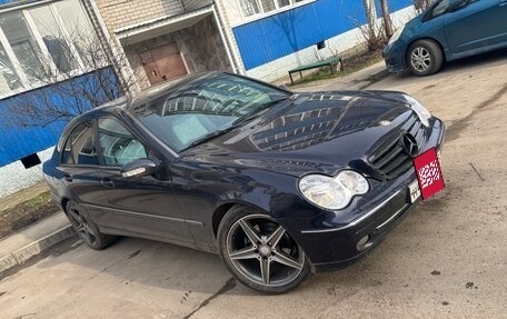 Mercedes-Benz C-Класс, 2002 год, 650 000 рублей, 2 фотография