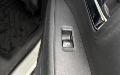 Mitsubishi Outlander III рестайлинг 3, 2017 год, 2 020 000 рублей, 16 фотография