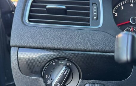 Volkswagen Jetta VI, 2014 год, 1 250 000 рублей, 17 фотография