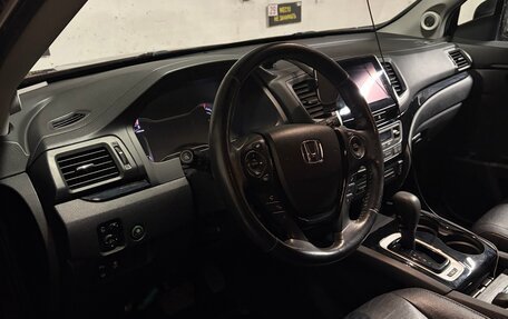 Honda Pilot III рестайлинг, 2016 год, 2 950 000 рублей, 8 фотография