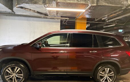 Honda Pilot III рестайлинг, 2016 год, 2 950 000 рублей, 16 фотография