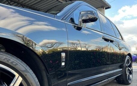 Rolls-Royce Cullinan, 2025 год, 69 600 000 рублей, 13 фотография