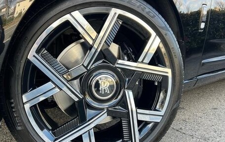 Rolls-Royce Cullinan, 2025 год, 69 600 000 рублей, 10 фотография