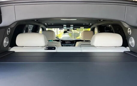 Rolls-Royce Cullinan, 2025 год, 69 600 000 рублей, 19 фотография