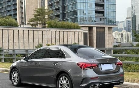 Mercedes-Benz A-Класс, 2022 год, 1 750 000 рублей, 6 фотография