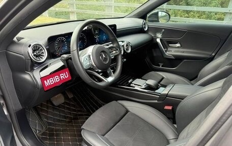 Mercedes-Benz A-Класс, 2022 год, 1 750 000 рублей, 8 фотография