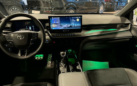 Toyota Camry, 2025 год, 4 230 000 рублей, 22 фотография