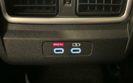 Toyota Camry, 2025 год, 4 230 000 рублей, 28 фотография