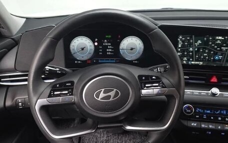 Hyundai Avante, 2025 год, 2 440 000 рублей, 4 фотография