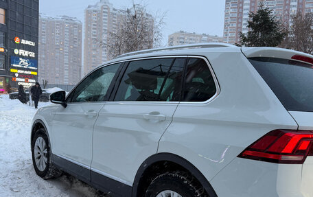 Volkswagen Tiguan II, 2017 год, 2 300 000 рублей, 7 фотография