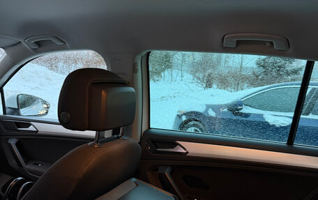 Volkswagen Tiguan II, 2017 год, 2 300 000 рублей, 21 фотография