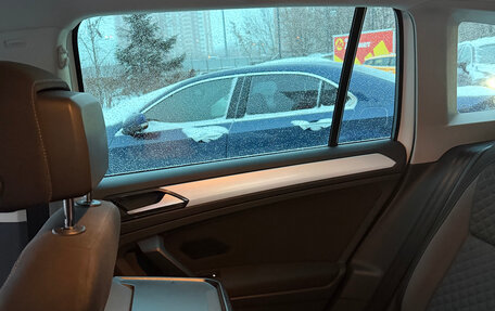 Volkswagen Tiguan II, 2017 год, 2 300 000 рублей, 22 фотография