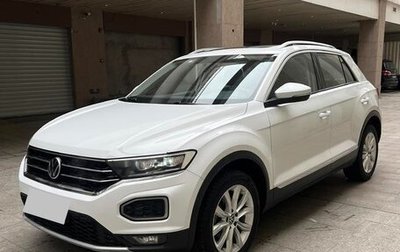 Volkswagen T-Roc I, 2022 год, 1 450 000 рублей, 1 фотография