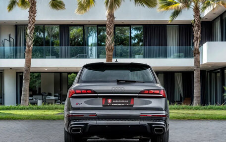 Audi Q7, 2025 год, 12 800 000 рублей, 2 фотография