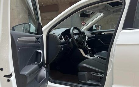 Volkswagen T-Roc I, 2022 год, 1 450 000 рублей, 6 фотография