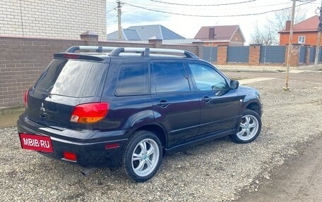 Mitsubishi Outlander III рестайлинг 3, 2002 год, 680 000 рублей, 2 фотография