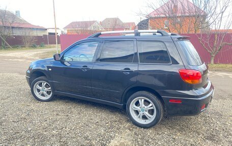 Mitsubishi Outlander III рестайлинг 3, 2002 год, 680 000 рублей, 8 фотография