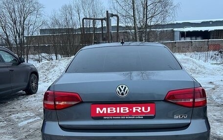 Volkswagen Jetta VI, 2014 год, 799 000 рублей, 3 фотография