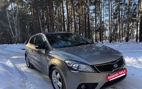 KIA cee'd I рестайлинг, 2011 год, 800 000 рублей, 9 фотография