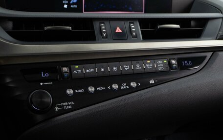 Lexus ES VII, 2019 год, 3 689 050 рублей, 18 фотография