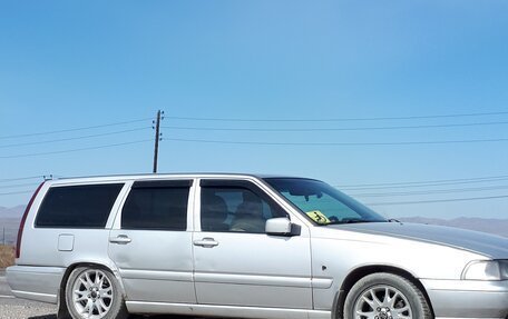 Volvo V70 III рестайлинг, 1999 год, 200 000 рублей, 3 фотография